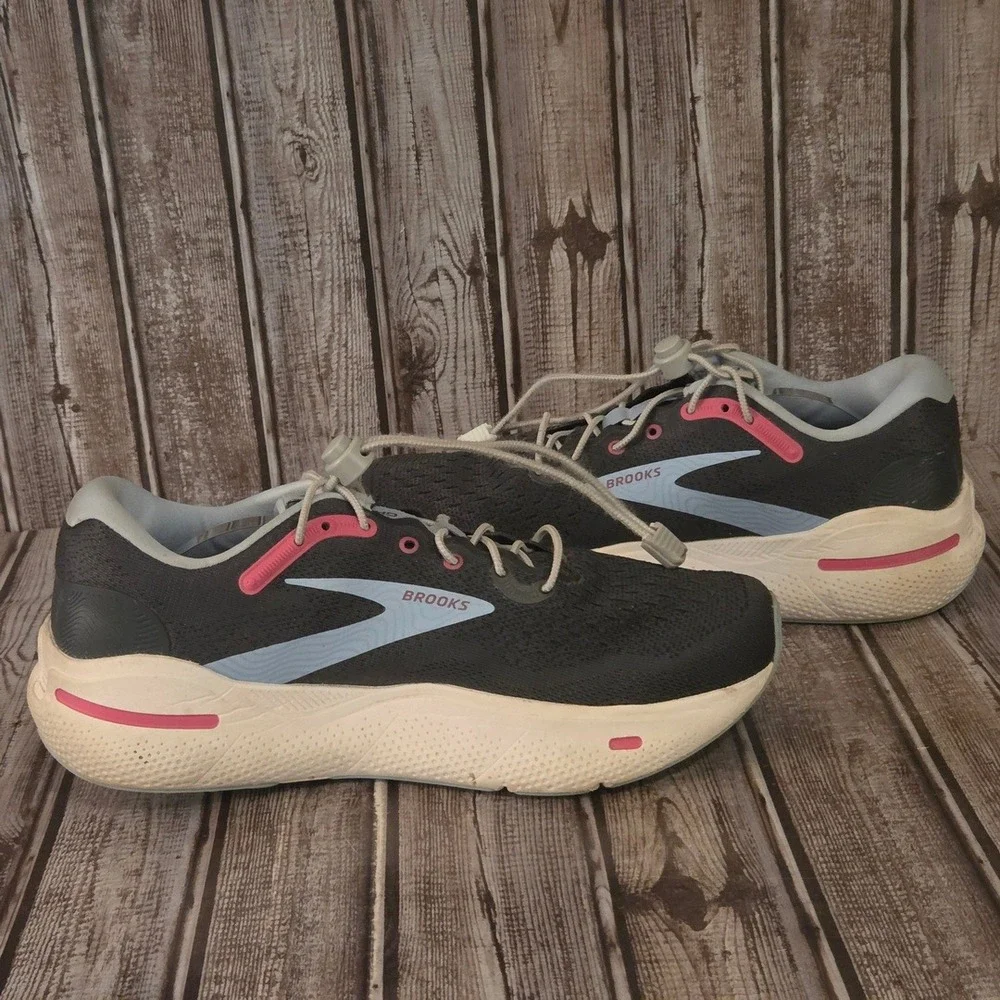 Sz 10.5 B Womens Brooks Ghost Max Ebony Lilac‎ Max Support Cushion Running Shoes